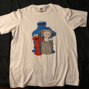 Kaws x Uniqlo Tee